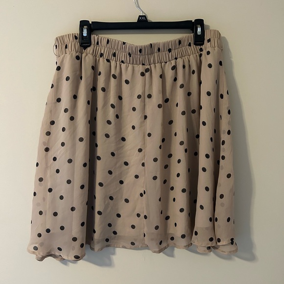 Maurice’s Skirt - Picture 2 of 4